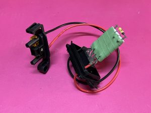 Klima Kontrol Ünitesi Rölesi Klima Fan Rezistansı Renault Megane 2 '' Orjinal '' - 7701207717   Valeo  509536