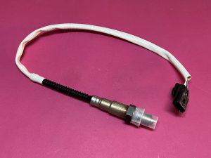 Arka Oksijen Sensörü Sondası Lambda Sensörü Renault Fluence Megane 3 Latitude Clio 4 Captur Dacia Duster 2 '' Orjinal '' - 8200650085   8200830903   8200437489   8200052063  8200551743   Bosch  0258006990