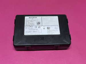Multimedya Ekranı Double Teyp Multimedya Beyni Modülü Ünitesi Renault Clio 4 Captur Fluence Kangoo 3 Koleos Laguna 3 Latitude Megane 3 Scenic 3 Zoe '' Orjinal '' - 282759718R   282756733R   282757969R   282755265R   282758977R   282758936R  7711606667   51986234