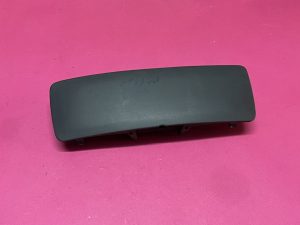 Torpido Orta Alt Radyo Kapağı Renault Megane 1 Scenic 1  ( Siyah Renk ) '' Orjinal '' - 7700430845   7700432137   7700432365