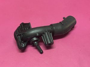 EGR Soğutucu Termostat Hava Filtresi Ara Borusu Hortumu Renault Megane 4 Clio 4 Clio 5 Kadjar Talisman Dacia Duster Nissan Qashqai Mercedes '' Orjinal '' - 147139148R