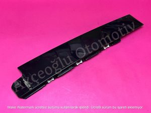 Sol Arka Kapı Direk Bakaliti Kaplaması Renault Megane 4 Sedan '' Orjinal '' - 822821630R   822826998R