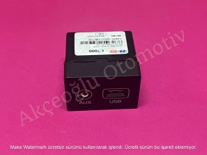 USB AUX Aksesuar Prizi Hyundai İ20 İ30 İ35 '' Orjinal '' - 96120C7000   96120 C7000