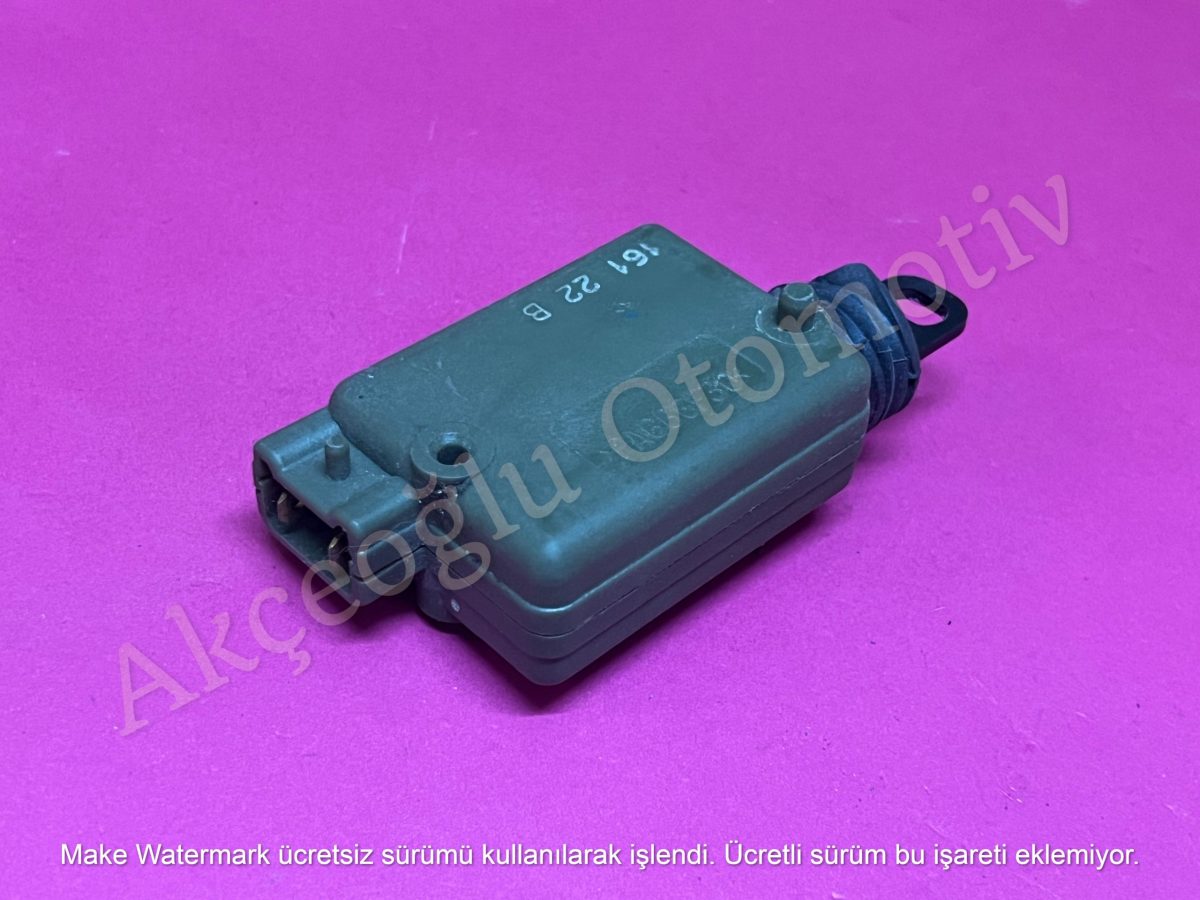Kapı Kilit Motoru Bagaj Kilit Motoru Renault R9 Broadway Spring Clio 2 Megane 1 Kangoo Express Scenic Safrane Twingo Master 2 Dacia Logan Sandero Duster '' Orjinal '' - 7700712901 7702127962