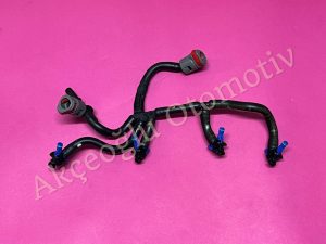Yakıt Rampası Enjektör Geri Dönüş Hortumu Mazot Borusu Renault Megane 4 Clio 5 Clio 4 Captur 2 Fluence Scenic 3 Dacia Duster 2 Dokker Lodgy Duster Symbol Joy 2 Kangoo 2 Laguna 3 Megane 3 Latitude Talisman 1.5 Blue Dci  ( Euro 6 Motor )  '' Orjinal '' - 166712745R