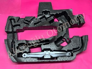 Bagaj Stepne Yeri Kriko Kutusu Alet Kutusu Köpüğü Araç Kaldırma Krikosu ve Kriko Kolu Çeki Demiri Volkswagen T-Roc T-Cross '' Orjinal '' - 2GM012115   2Q0011031  2Q0011031D  5Q0011221