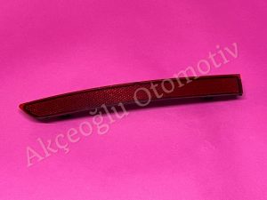 Sağ Arka Köşe Tampon Reflektörü Park Sensörü Yuvası Volkswagen Arteon '' Orjinal '' - 3G8945104   3G8.945.104  3G8945104B