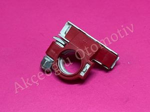 ( + ) Pozitif Akü Kutup Başı Üst Kapağı Renault Megane 2 Scenic 2 Clio 3 Modus ( 3 Vidalı ) '' Orjinal '' - 8200166664  8200177915  8200221800