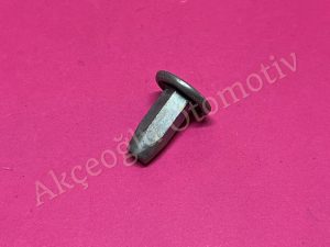 Çamurluk Sacı Bağlantı Sacı Kapı Alt Sacı Bağlantı Civatası Somunu Renault Captur Clio 4 Kadjar Kangoo 2 Koleos 2 Megane 3 Twingo 3 Zoe Dacia Duster Dokker Lodgy '' Orjinal '' - 7703043113