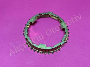 Senkromenç Sarısı Renault Clio 2 Clio 3 Clio 4 Clio 5 Captur Captur 2 Espace 4 Espace 5 Express Fluence Kangoo Kangoo 2 Laguna 2 Laguna 3 Latitude Master 2 Master 3 Megane 2 Megane 3 Megane 4 Sedan Safrane Scenic 2 Scenic 3 Symbol Thalia Talisman Trafic 2 Trafic 3 Twingo Vel Satis Dacia Logan Sandero Dokker Lodgy Duster Sandero Stepway 3 Jogger '' Orjinal '' - 7701474771