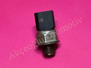 Yakıt Rampa Rail Müşürü Yakıt Mazot Basınç Sensörü Yüksek Basınç Mazot Müşürü Kia Sorento Sportage Hyundai Tucson Santa Fe Ssangyong Korando Musso Tivoli Chevrolet Opel '' Orjinal '' -  28357705  Delphi  85PP30   85PP30-02