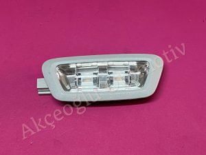 Sol Arka Tavan Aydınlatma Yan Lambası Mercedes X253 GLC Serisi C253 GLC Coupe Serisi ( Bej Renk ) '' Orjinal '' - A0009064301