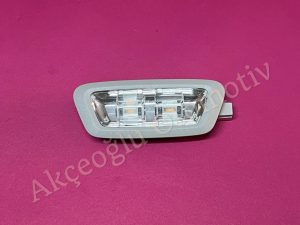 Sağ Arka Tavan Aydınlatma Yan Lambası Mercedes X253 GLC Serisi C253 GLC Coupe Serisi ( Bej Renk ) '' Orjinal '' - A0009064401