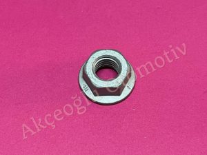 Viraj Demir Kelepçesi Somunu Triger Gergisi Somunu Menteşe Bağlantı Somunu Renault Clio 3 Clio 4 Clio 5 Captur Espace 4 Express Laguna 2 Laguna 3 Latitude Master 3 Megane 1 Megane 2 Megane 3 Megane 4 Scenic 2 Scenic 3 Talisman Taliant Trafic 3 Vel Satis Dacia Duster Dokker Logan Lodgy Jogger Sandero Logan ( M10x1.50 ) '' Orjinal '' - 7703033148