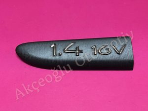 Sol Kapı Bandı Uç Parçası Plastiği Monogram Yazısı Renault Modus '' 1.4 16V  '' Yazısı ( Siyah Renk ) '' Orjinal '' - 8200213504