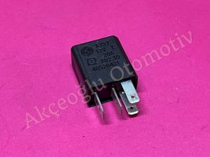 4 Fiş Siyah Sigorta Rolesi 20 Amper Fiat Lancia Punto Doblo Linea Egea Ducato Stilo Fiorino Panda Citroen Jumper Peugeot Boxer Alfa Romeo Giulietta Giulia Mito ( 20A 12V ) '' Orjinal '' - 46520421