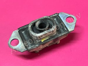 Sol Şanzıman Takozu Motor Takozu Kulağı Renault Megane 2 Scenic 2 Clio 3 Kangoo Modus Dacia Logan '' Orjinal '' - 8200297939  6001548160