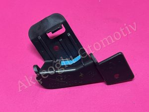 Sağ Ön Tampon Alt Muhafaza Bağlantı Suportu Renault Clio 4 '' Orjinal '' - 620944520R 