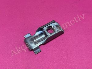 Motor Takozu Bağlantı Sac Somunu Renault R19 Europa R21 Concorde Manager Safrane Clio 1 Megane '' Orjinal '' - 7703044131