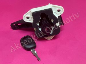 Bagaj Kilidi Renault Clio 2 Clio Symbol (Anahtar Kilitli Model ) '' Orjinal '' - 8200447266