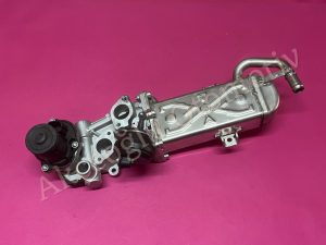 Komple EGR Valfi Elektrovana EGR Soğutucusu Volkswagen Passat Golf 6 Jetta Caddy Audi A3 A4 A5 A6 Seat İbiza Leon Skoda Octavia SuperB 1.6 TDİ 2.0 TDİ '' Orjinal '' - 03L131512BL   