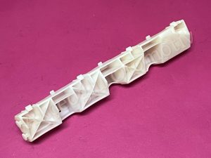 Ön Tampon Sol Suportu Braketi Bağlantı Ayağı Renault Koleos Nissan Qashqai '' Orjinal '' - 62227JY00A 62227 JY00A