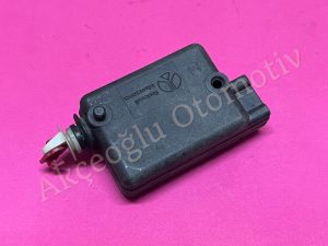 Bagaj Kapak Kilit Motoru Clio Kango Lodgy Symbol Joy 2 Duster Logan Master '' Rockswell Marka '' - 7700712901