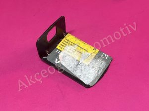 Ön Çamurluk Sacı İç Tespit Parçası Demiri Renault Kangoo 3 '' Orjinal '' - 631427140R