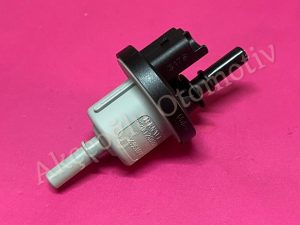 Benzin Yakıt Elektrovanası Kanister Valfi Renault Megane 2 Megane 3 Megane 4 Laguna 2 Laguna 3 Captur Captur 2 Clio 3 Clio 4 Clio 5 Scenic 3 Espace 5 Talisman Dacia Duster Dokker Lodgy 1.6 16V K4M Motor '' Orjinal '' - 8200248821  149304569R