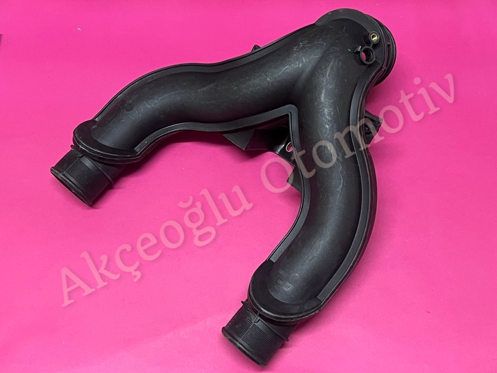 Hava Filtre Borusu İntercooler Temiz Hava Giriş Borusu Hortumu Maserati Ghibli '' Orjinal '' - 670003620