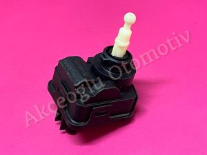 Far Ayar Motoru Mitsubishi L200 Lancer Outlander Carisma Volvo V40 S40 ( 3 Fişli )  '' Orjinal '' - HELLA 00728232