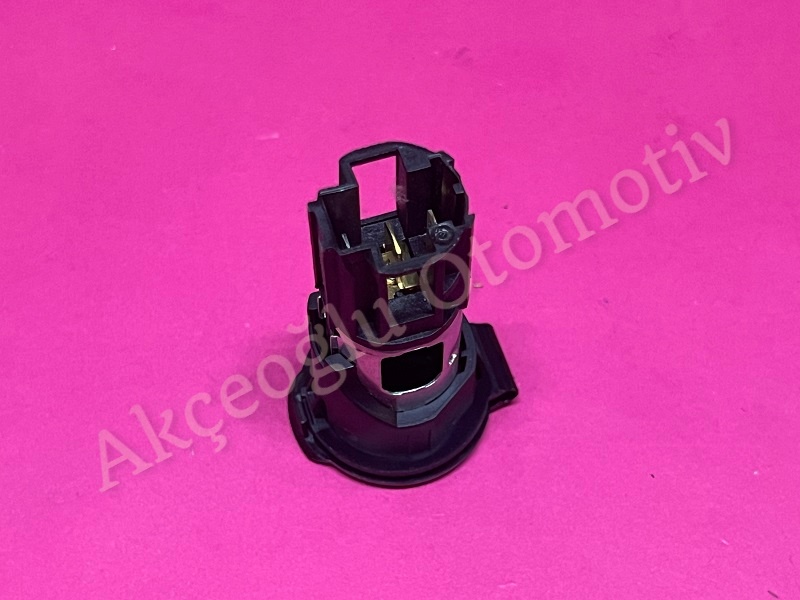 Aksesuar Prizi Yedek Çakmaklık Araç İçi Çakmak Soketi Volkswagen Passat Jetta Amarok Golf Polo Tiguan Audi A3 A4 A5 A6 Skoda Kodiaq Kamiq Scala Octavia Superb Karoq Seat Altea Leon Alhambra Arona Ateca '' Orjinal '' - 1K0919309 - Görsel 2