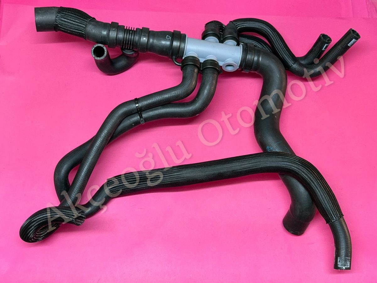 Radyatör Alt Su Dağıtım Hortumu Renault Laguna 3 Latitude 2.0 Dci M9R Dizel Motor '' Orjinal '' - 215033236R